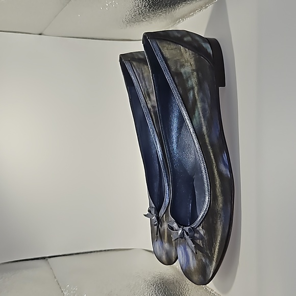 Manolo Blahnik satin blue flats European size 39/US size 8 - Picture 5 of 11